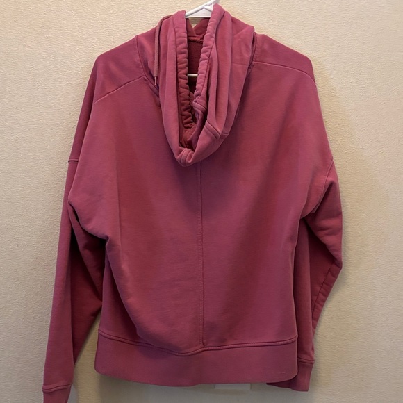 Carhartt Women’s Dusty Rose Hoodie with Teal Logo - Picture 3 of 3